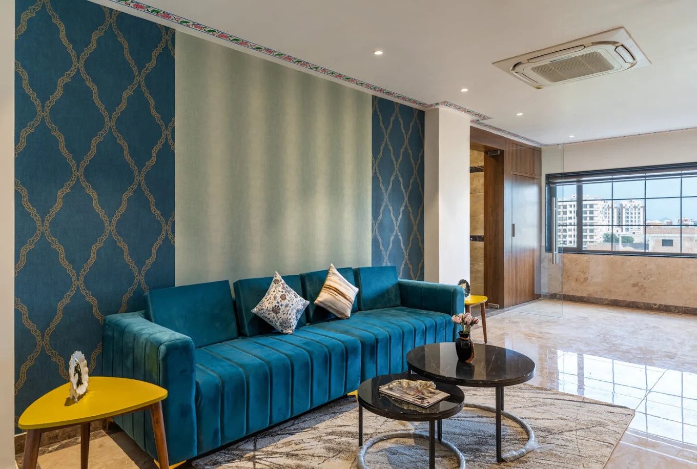 Hotel Mandana INN Udaipur lobby and interiors